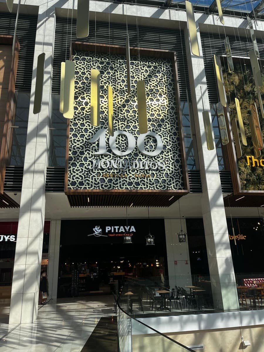 pose enseigne lumineuse magasin facade commerciale installation professionnelle boutique store led neon paris meilleur 14